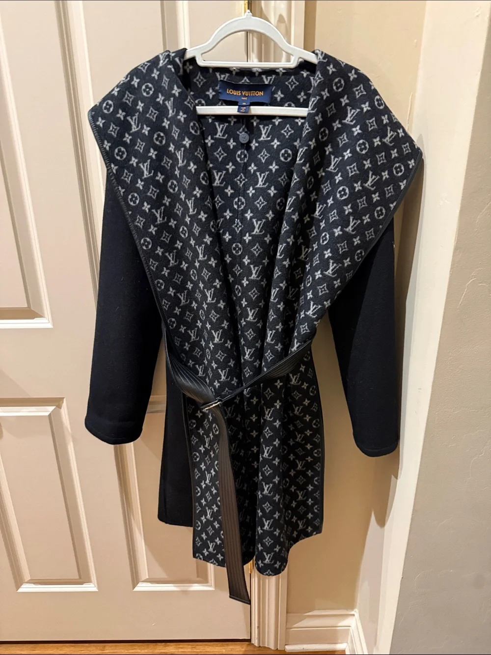 Louis Vuitton wool hooded wrap coat. Size 38. Worn 3-4x. Like new.